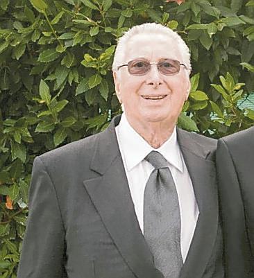 Addio al patron della Superforni, contribuì a portare la Massese in B 