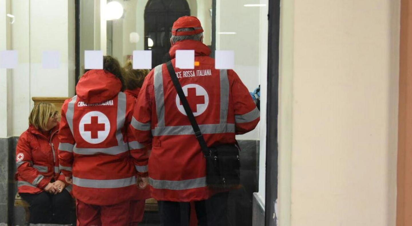Anti-assembramento Ventidue volontari scendono in campo 