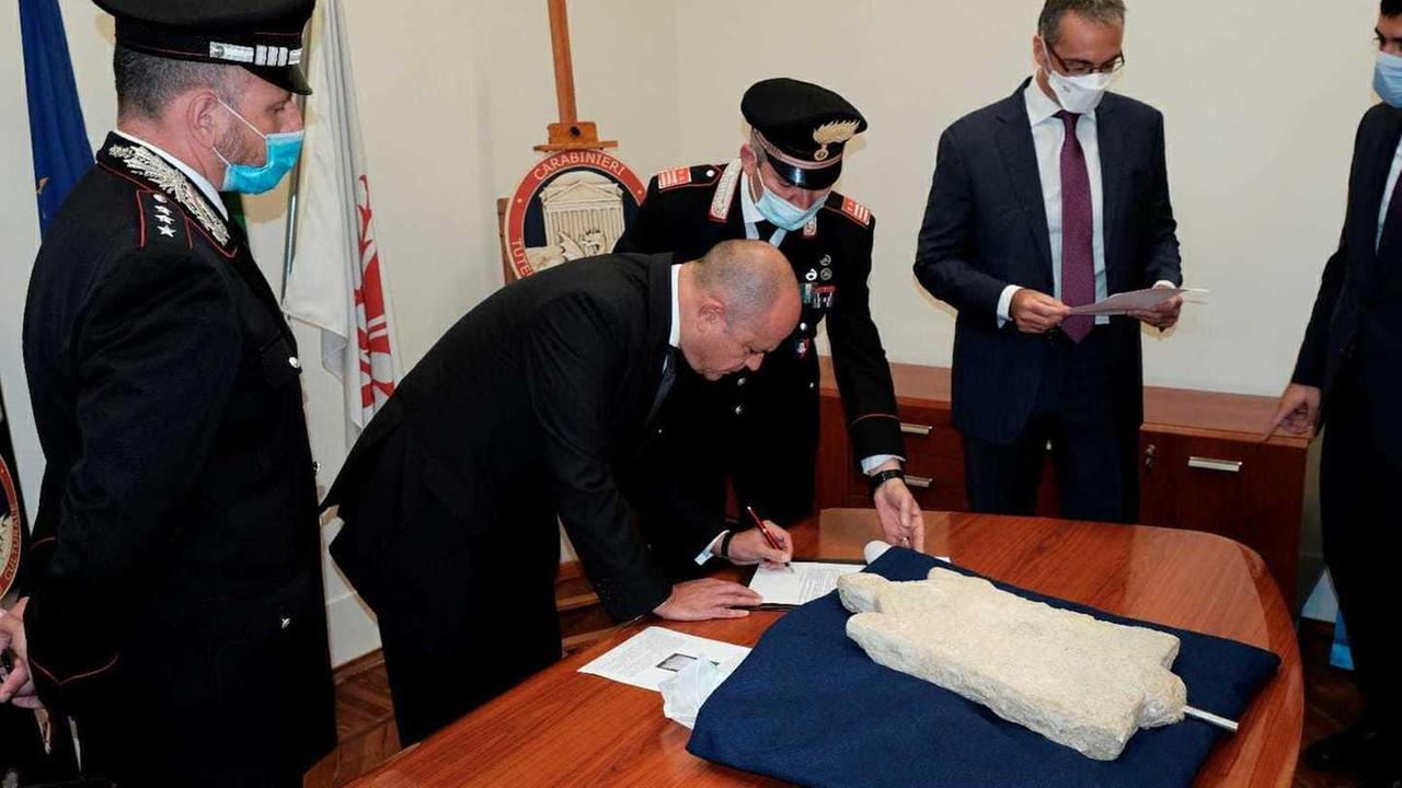 Restituita alla Turchia l’antica stele rubata