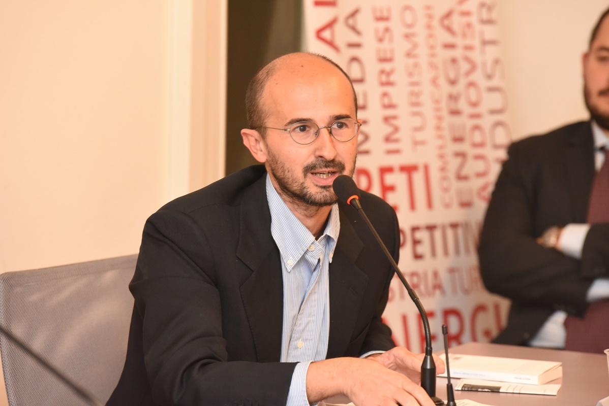 Alessandro Aresu: Potere e tecnologia un collegamento sempre più stretto 