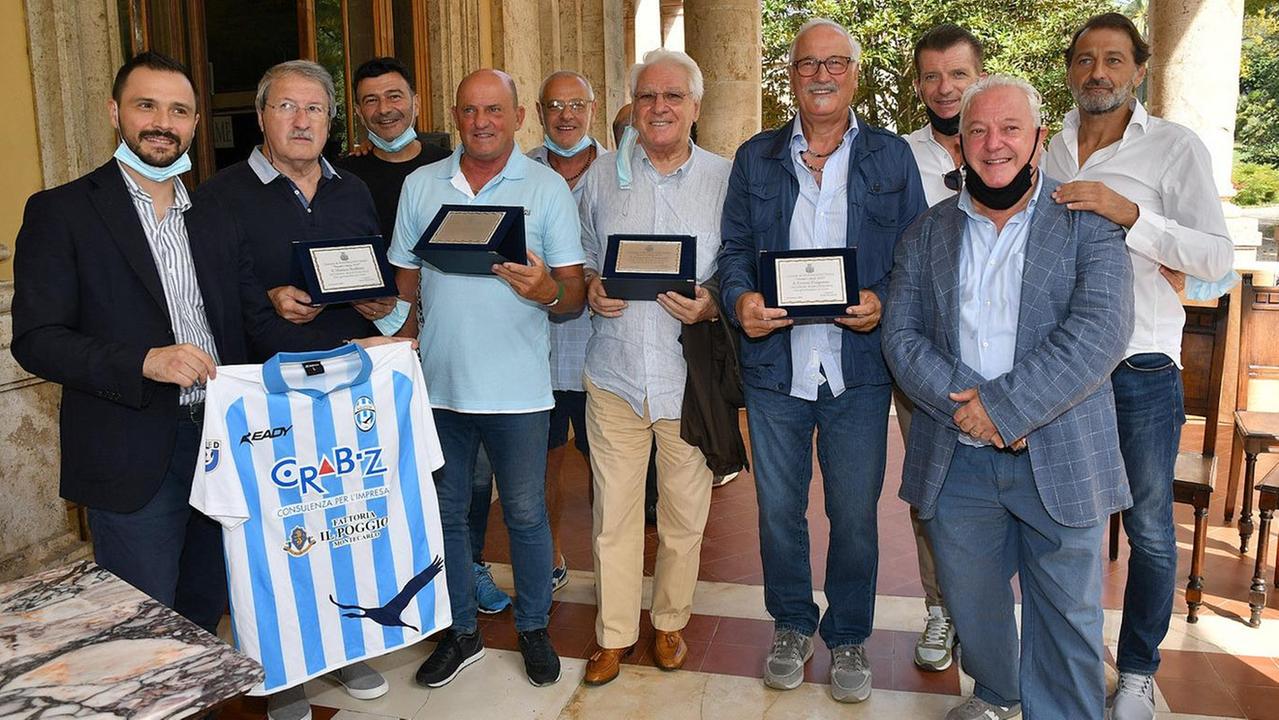 Basket e calcio, al Tettuccio storie e aneddoti dei bagnaioli doc