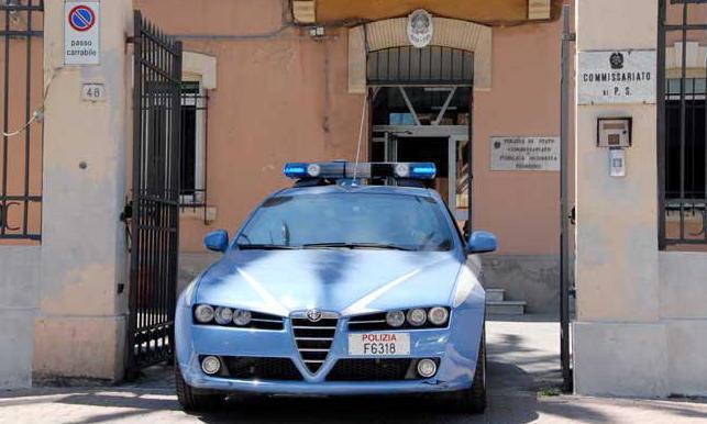 Picchia la moglie, arrestato ma poi rimesso in libertà 