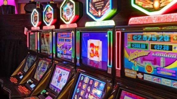 Allarme gioco azzardo di Federconsumatori: "A Bastiglia, dove si spende meno, arriva mega sala per videolottery"