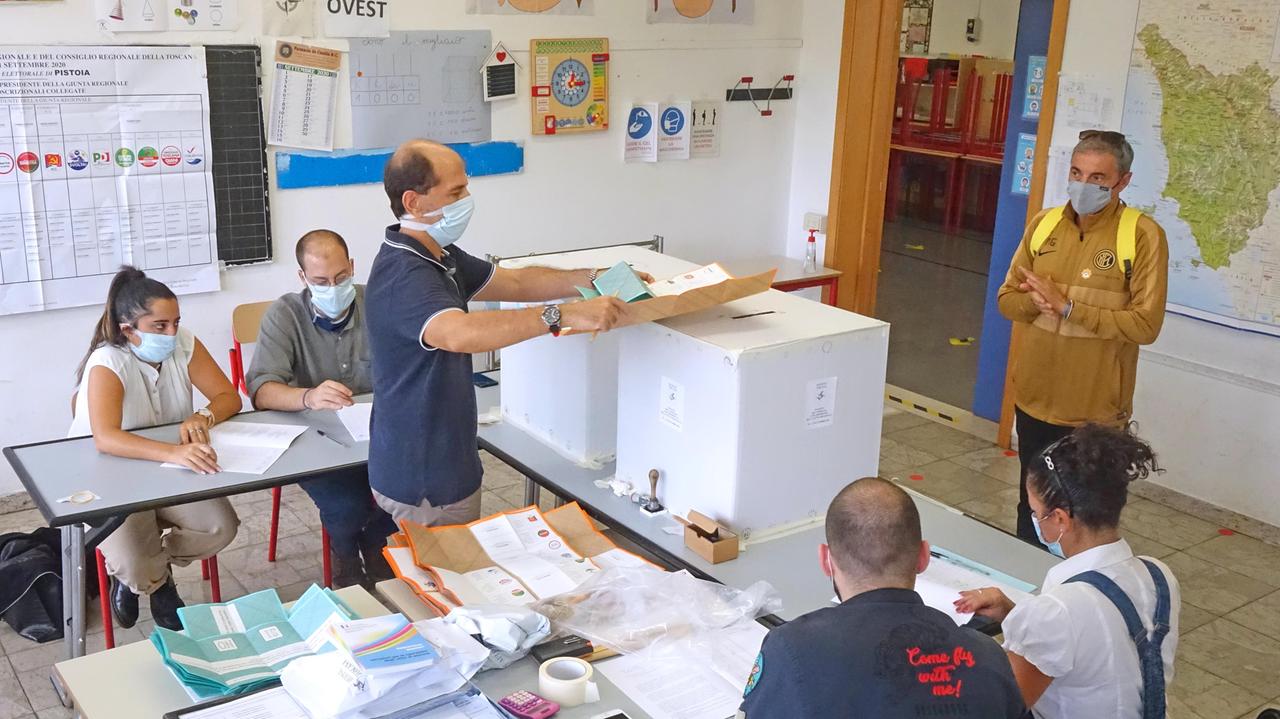 Corsa al voto anche in provincia di Pistoia: 61,67 per cento di votanti, più del 2015 e del 2010