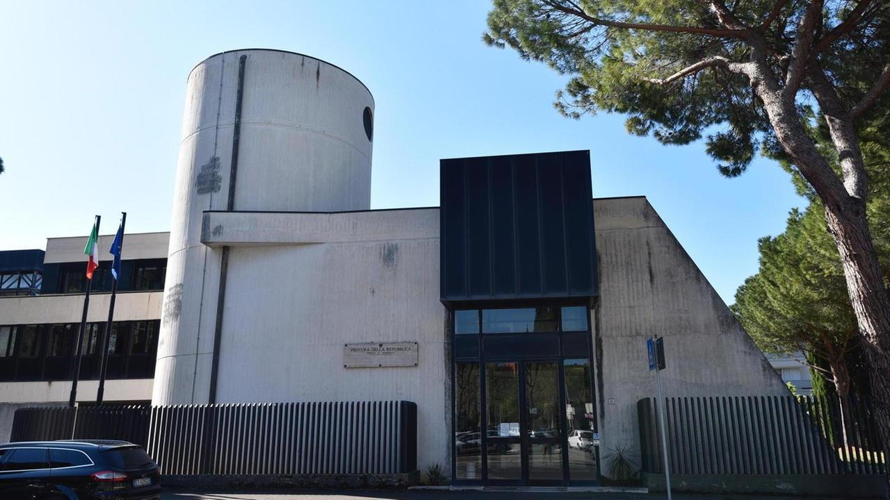 Bimbo di 18 mesi morto Domani l’incarico per eseguire l’autopsia