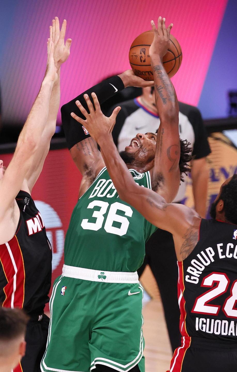 Si entra nel vivo Boston riapre la serie con i Miami Heat