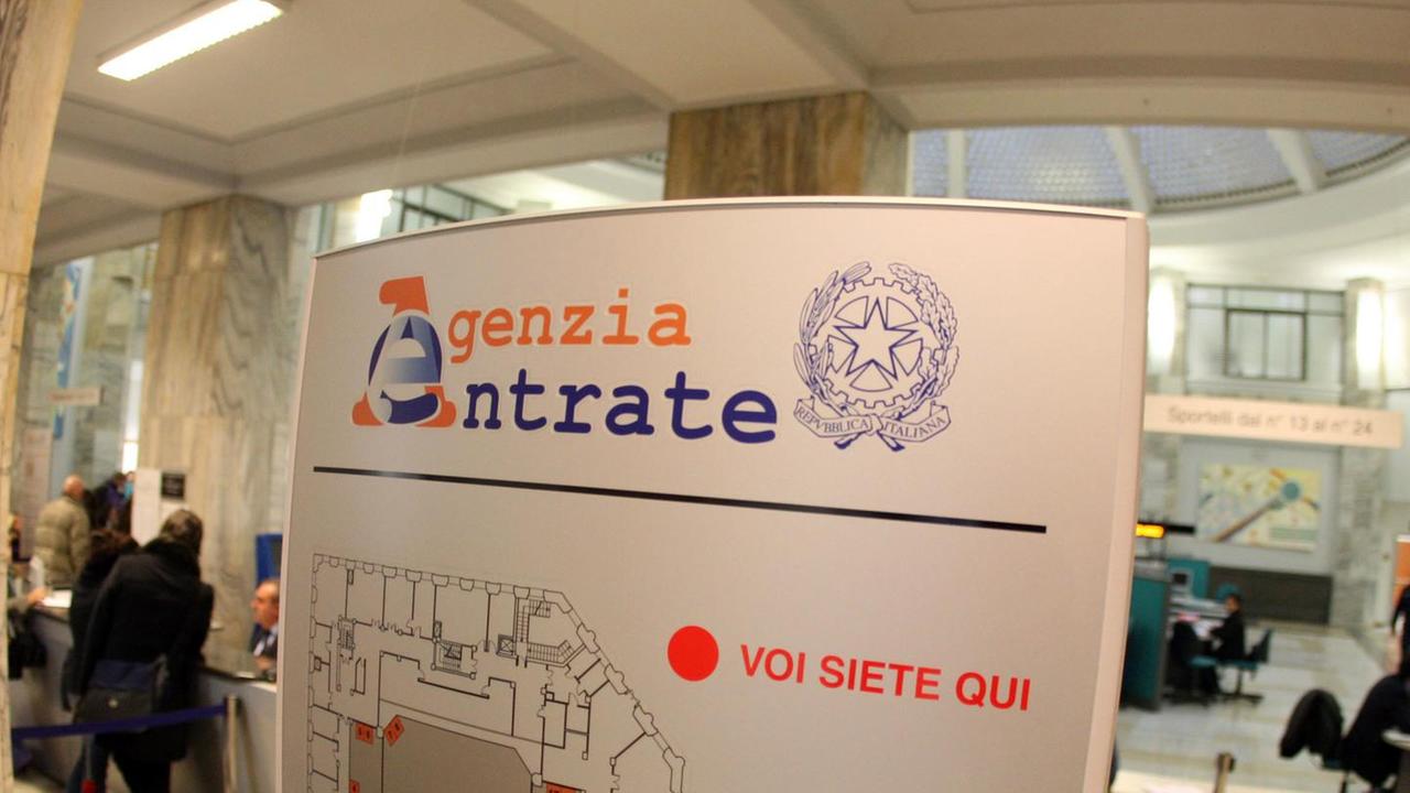Comprano negozio a prezzo scontato: stangati dall’Agenzia delle Entrate