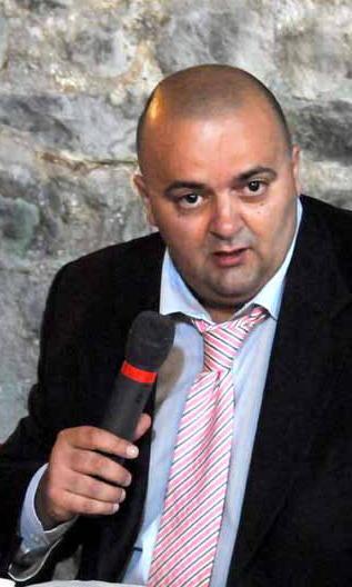 Affluenza al 69,7% Sfida Bellesi-Mazzoni stamani lo spoglio 
