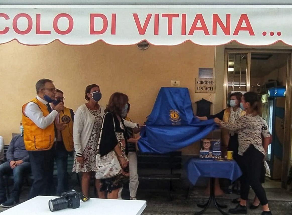Dal Lions Club defibrillatore in dono al paese di Vitiana 