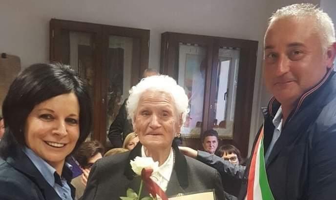 Si è spenta a 101 anni la levatrice di Magliano Giuseppina Saccardi