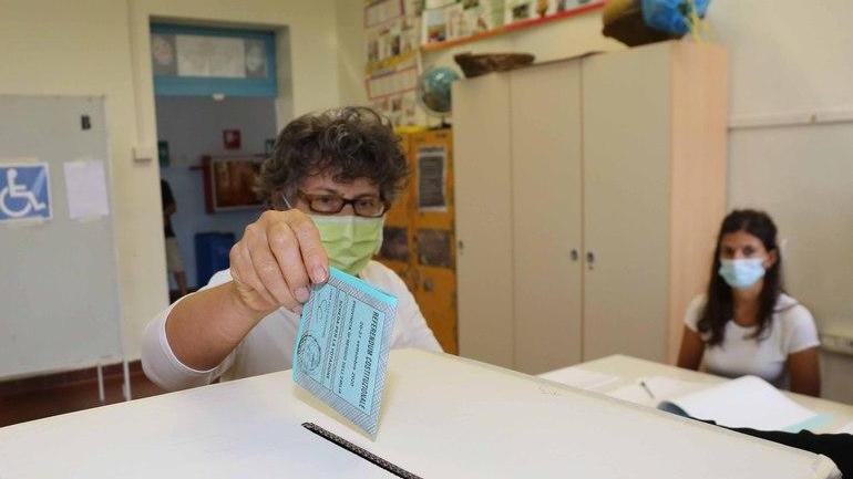 Reggio dice “Sì” alla riduzione dei parlamentari con il 71,99%