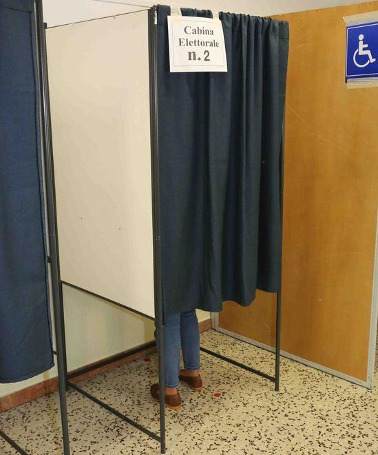 Elettori in aumento per i due Comuni