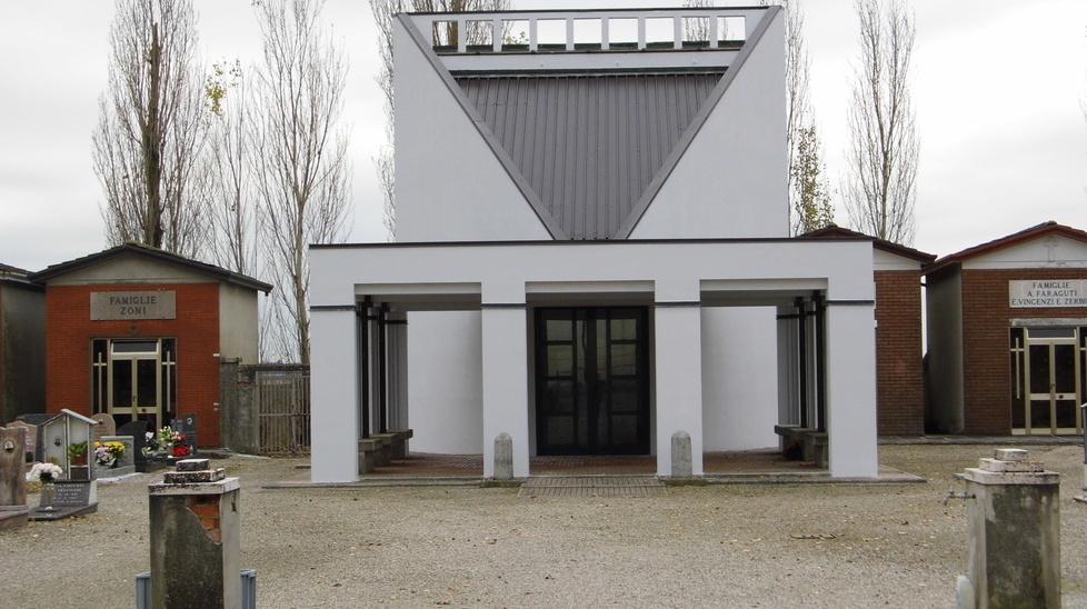 Manutenzione dei cimiteri Ora più attenzione al verde 