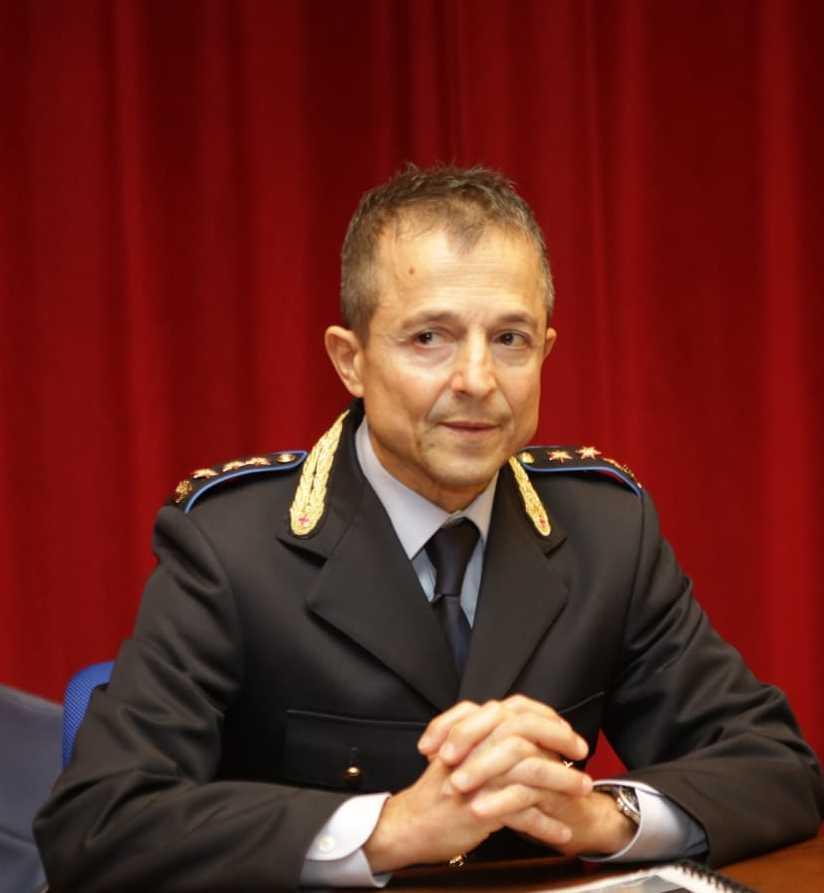 In fuga con i profumi rubati in viale Italia Due colpi in poche ore, presi dai vigili