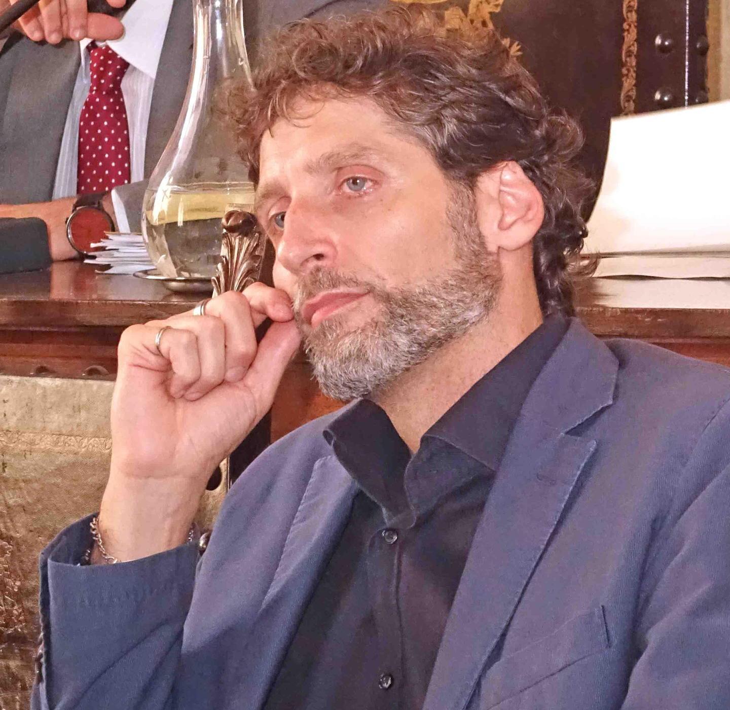Il sindaco di Pistoia “licenzia” l’assessore allo Sport Gabriele Magni 