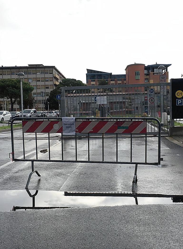 Caos viabilità attorno all’ospedale di Cisanello