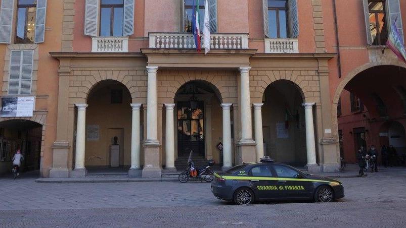 Inchiesta sui dirigenti, il M5s alla Camera «Il Governo sciolga il Comune di Reggio»