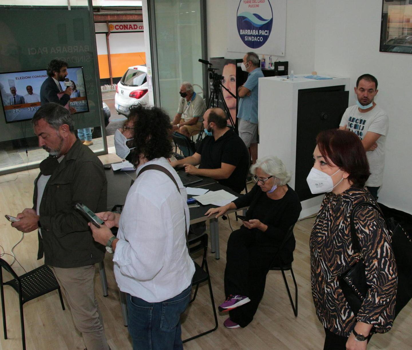 Dai seggi rimbalzano le notizie dei riconteggi chiesti dai delegati di lista 