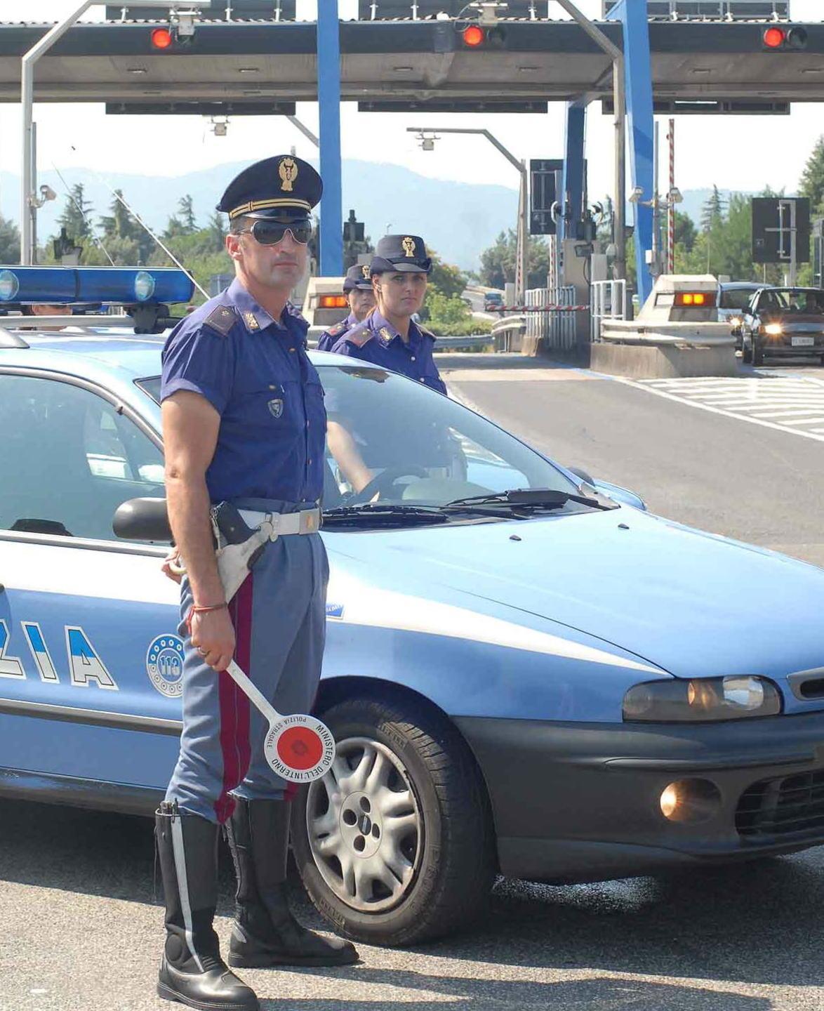 Velocità e telefonino: oltre 250 i multati 