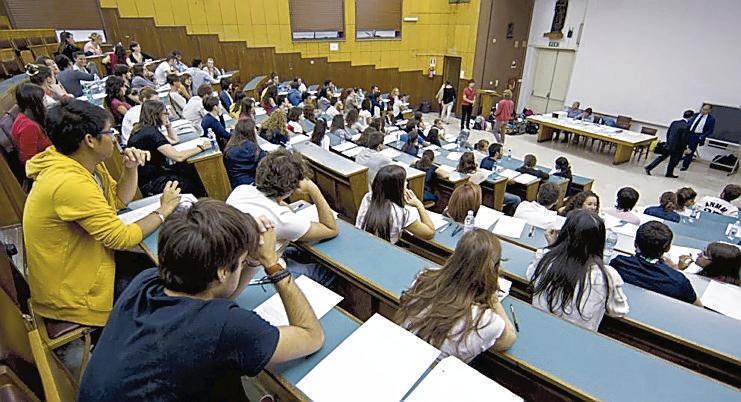 L’università di Pisa assume: bandi per 8 diplomati 