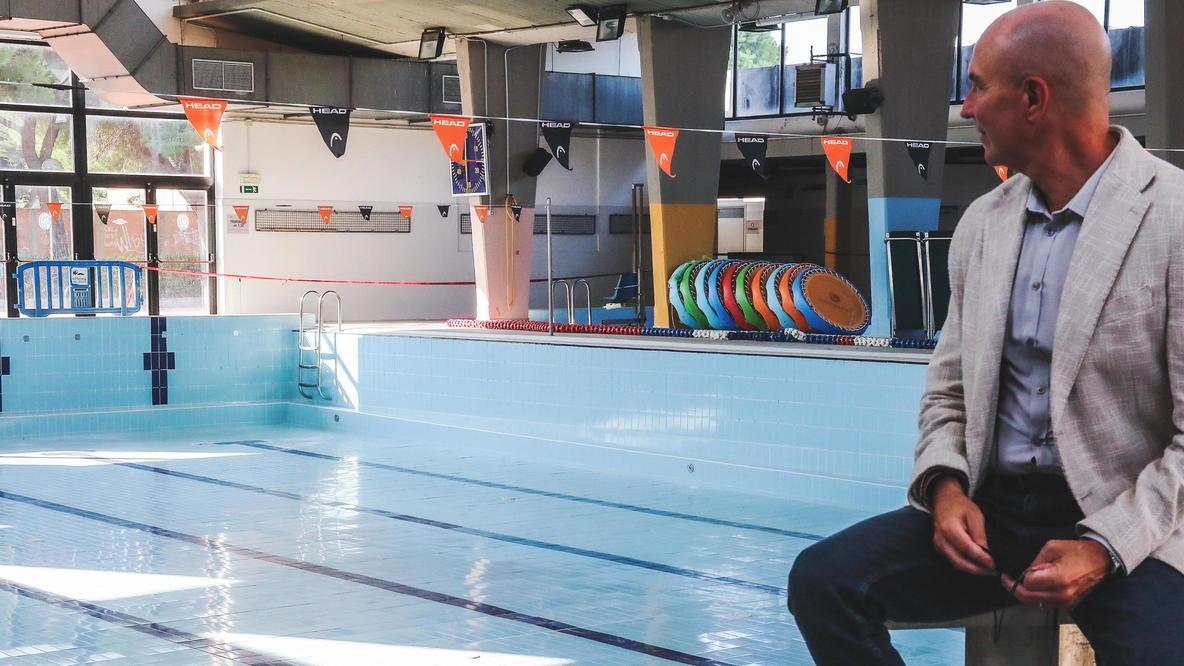 Piscine, due offerte per la gestione-ponte. Ma l’impianto è senza luce per morosità