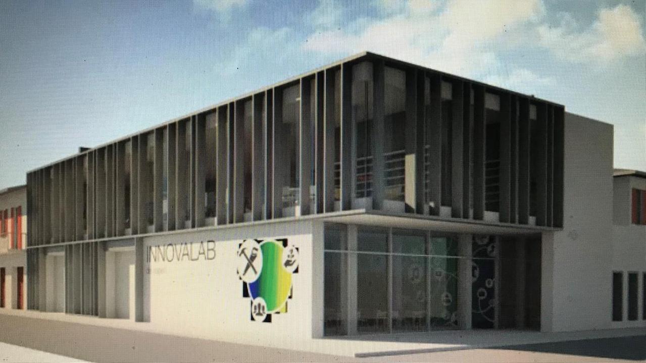 Si demolisce l’ex biblioteca di via del Popolo: ecco cosa ci nascerà