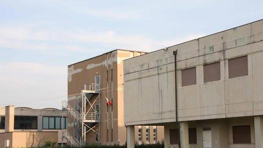 Topi in aula al “Galilei” di Viareggio per due giorni di fila