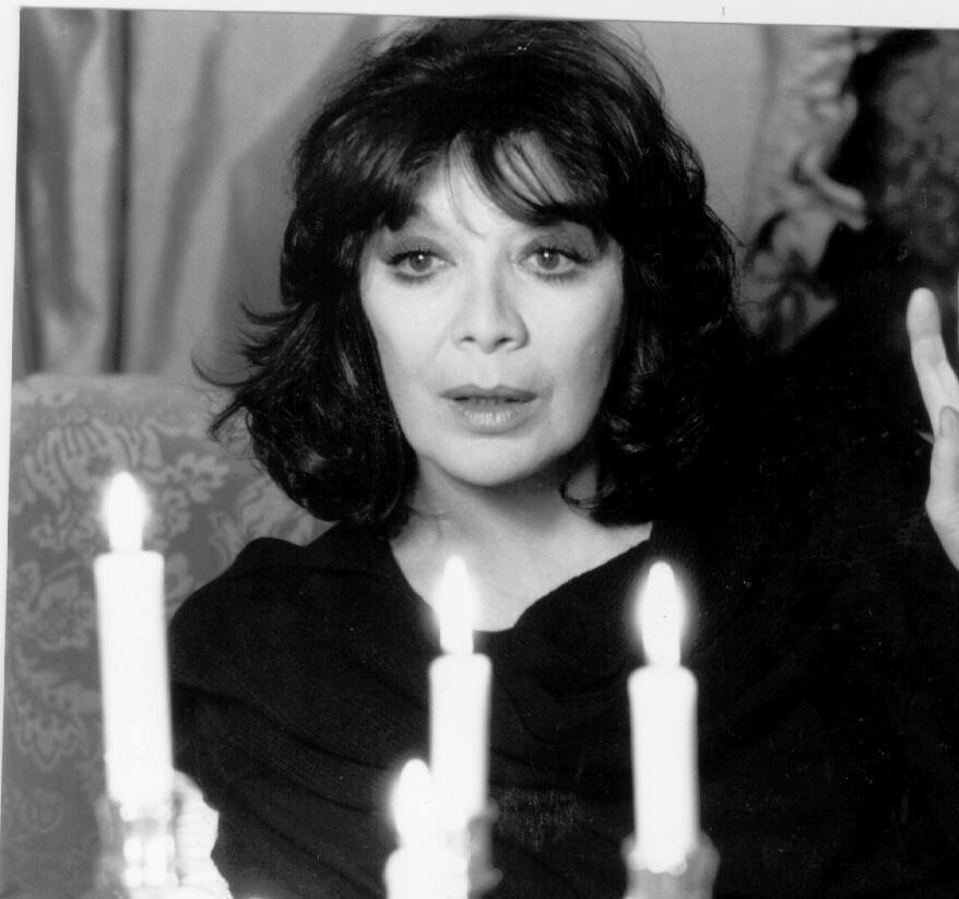  Juliette Greco: una voce, un volto Diventò famosa con “Belfagor”