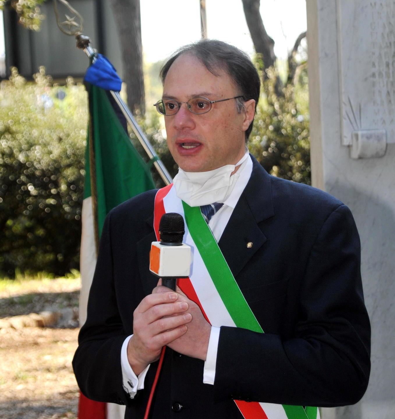 «Guardate avanti, superate i conflitti Questa città è fatta di gente perbene» 