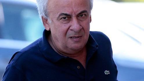 Così diversi, così uguali Walter sfida Silvio Un “incrocio” che era quasi inimmaginabile
