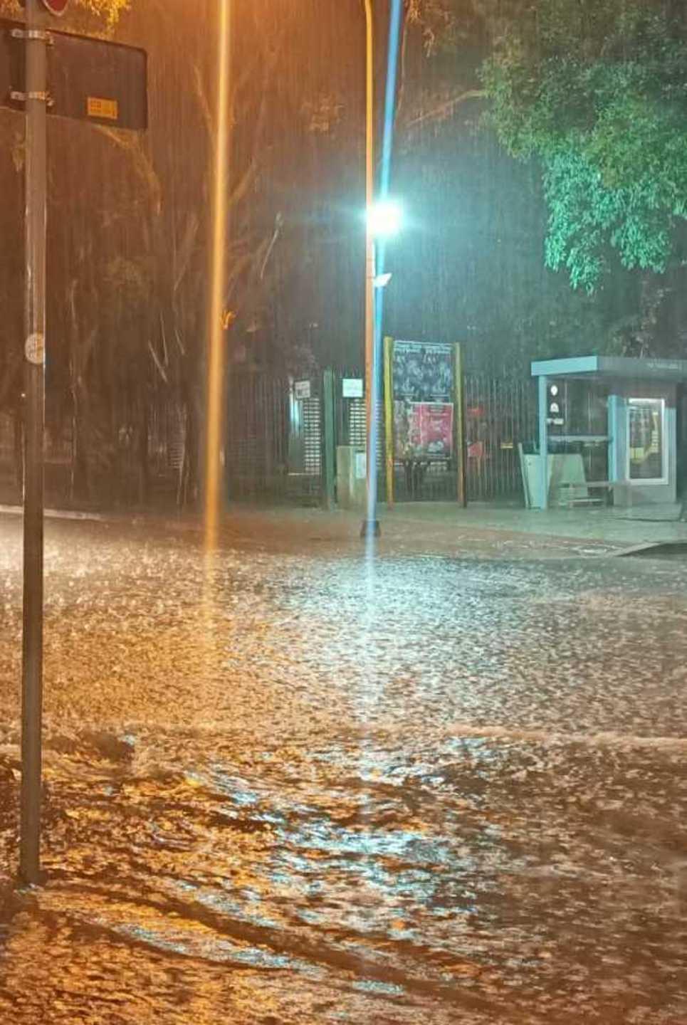 Vigili del fuoco, centralino in tilt e 70 interventi fino a tarda notte