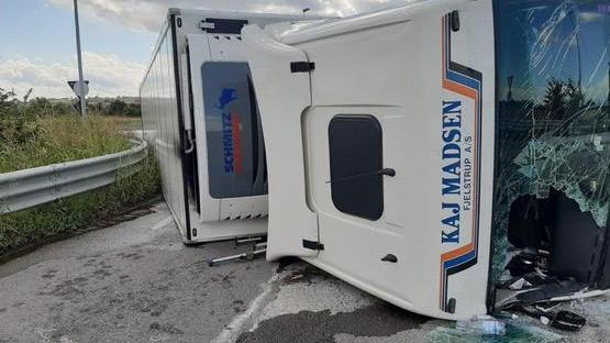 Castelvetro, mezzo rovesciato, limitazioni al traffico