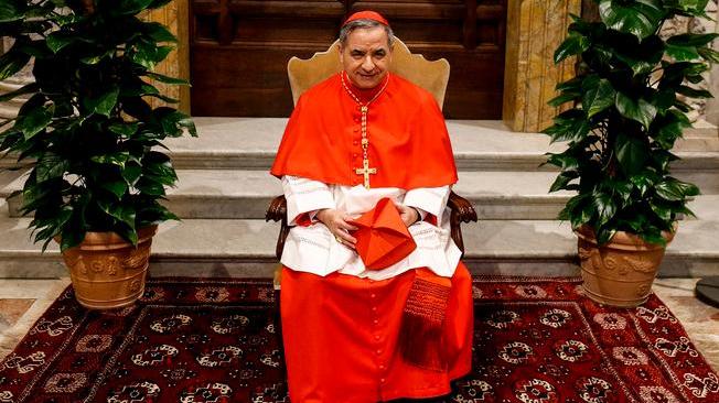 Monsignor Becciu si difende, l'accusa di peculato è "surreale" 