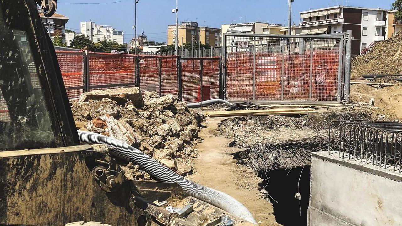È aperto il nuovo ponte in via dei Pensieri Cambia la viabilità dopo mesi di interventi