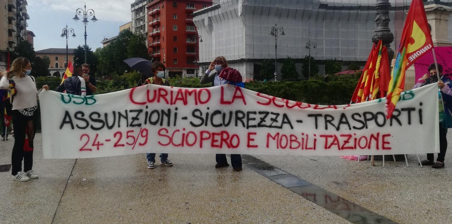 Scuola, sciopero nazionale: adesione anche in città