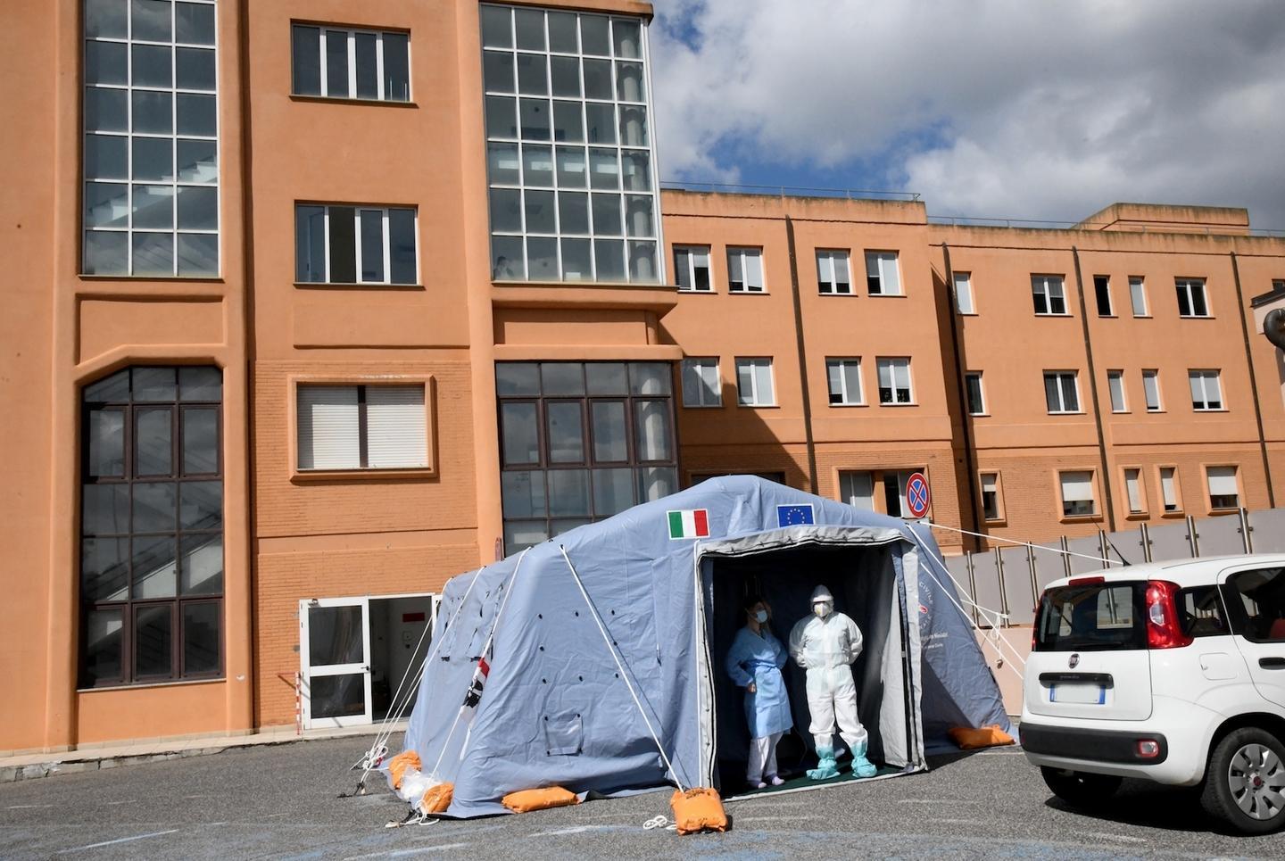 Resta solo sulla carta il progetto “Area grigi” per sospetti Covid-19 
