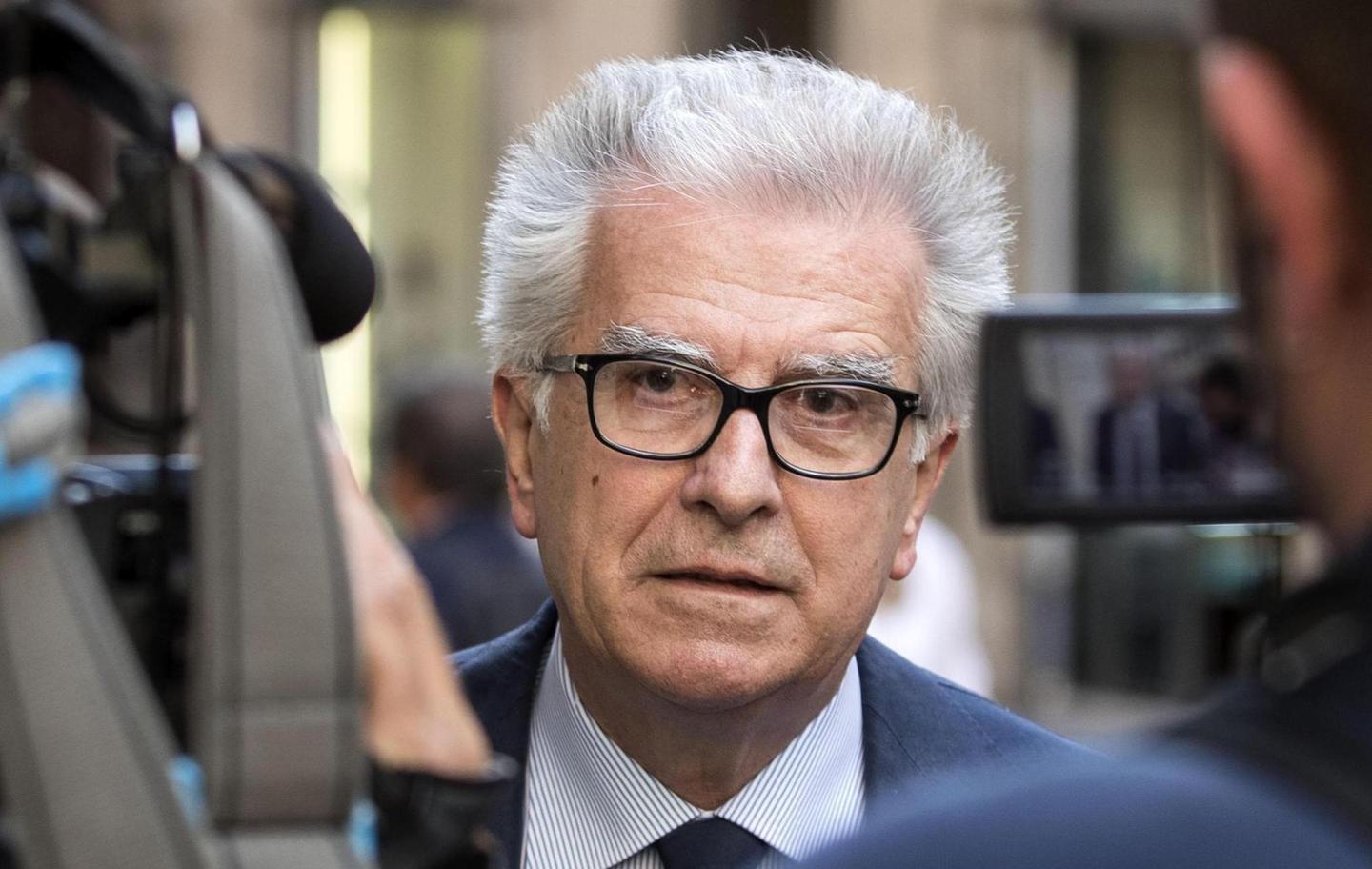 Zanda: da lui una lezione ai politici dal super ego 