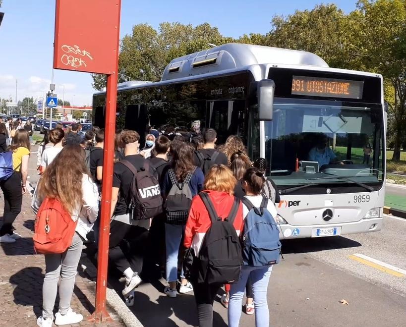 «Ressa sui bus, due settimane sofferte», Ami: rientro alla normalità solo a ottobre 