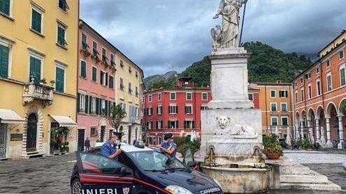 Torna a spacciare droga dopo l’arresto d’estate