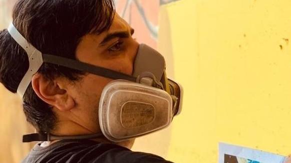 Il graffitaro “Rosk” firma cinque cisterne della Salov a Massarosa