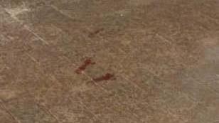 Accoltella la compagna e l’amico per gelosia