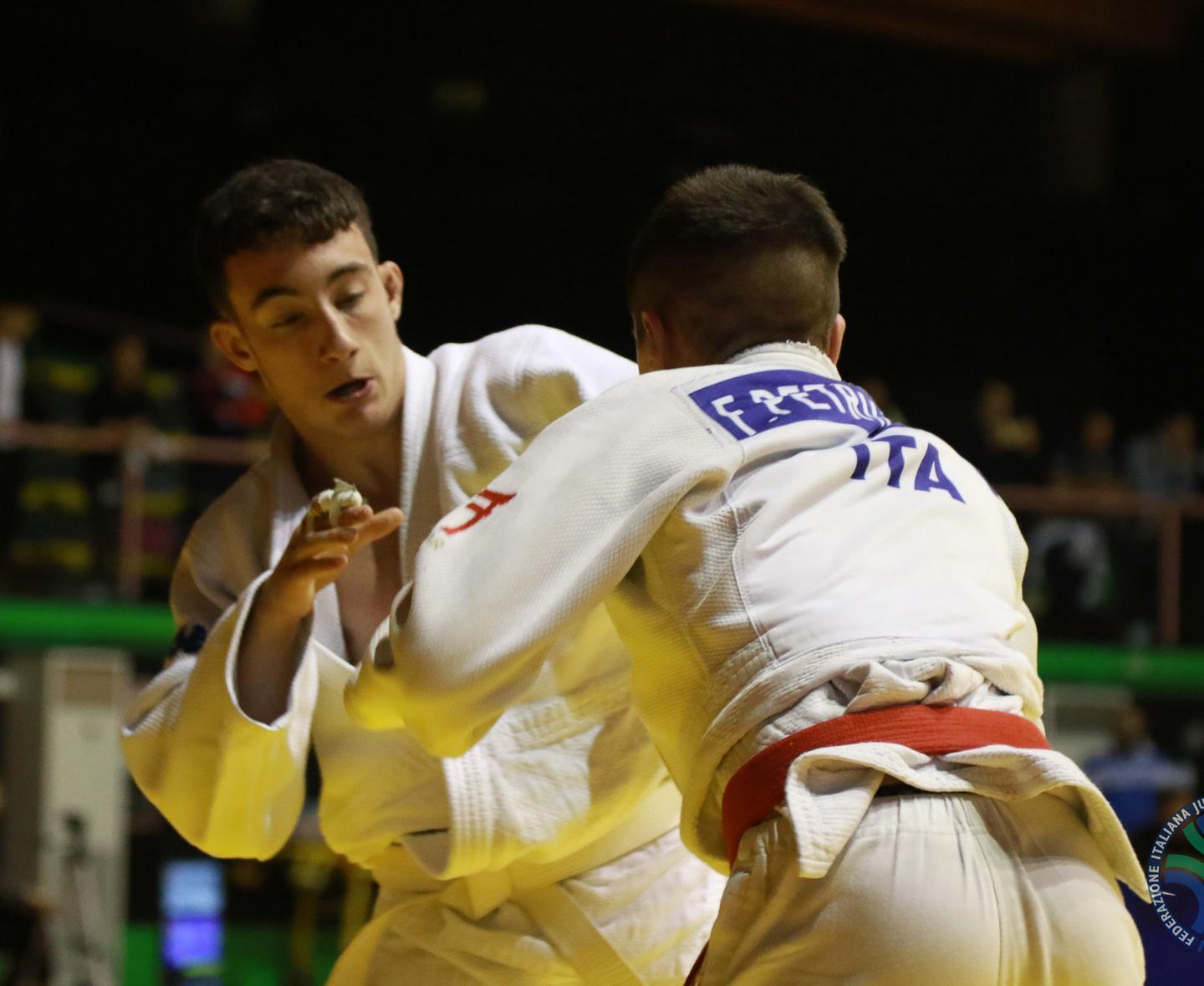 Ecco i soldi per i dilettanti 