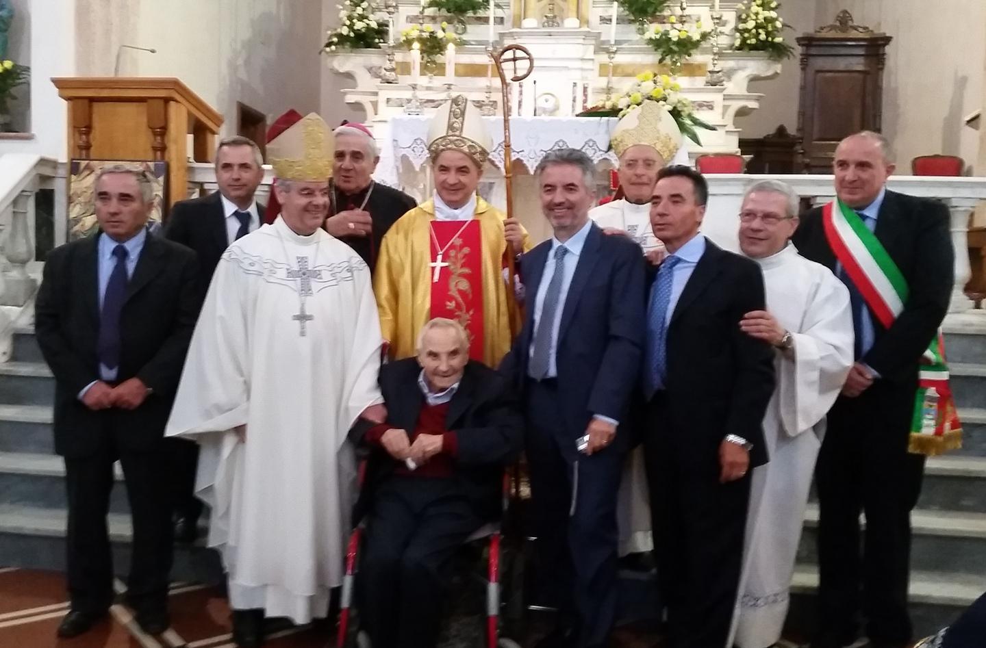 Becciu: «Accuse surreali ma non tradirò il Papa» 