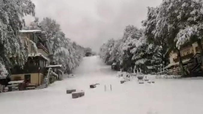 Neve sull'Amiata domenica 27 settembre 2020 (dal profilo Facebook Monte Amiata)