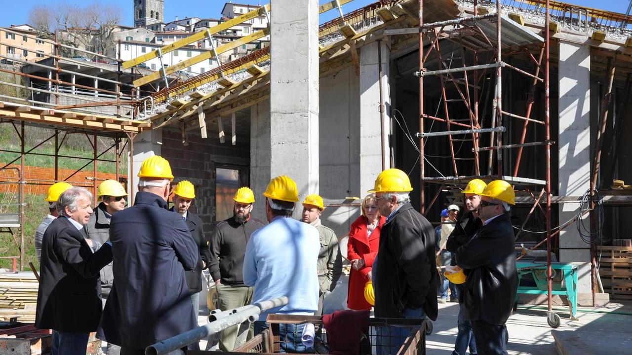 Nuova scuola a Coreglia, condannato funzionario