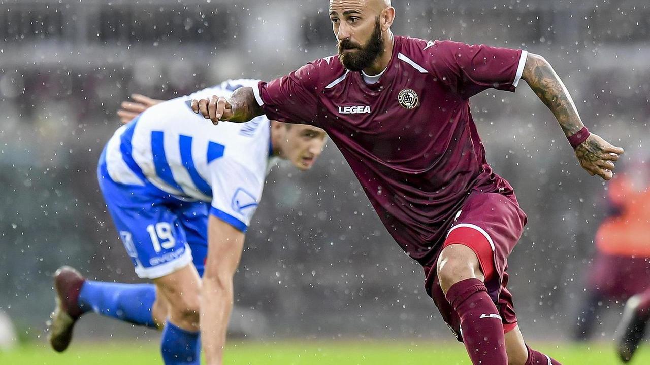 Livorno, un debutto senza squadra. E intanto la società resta un fantasma