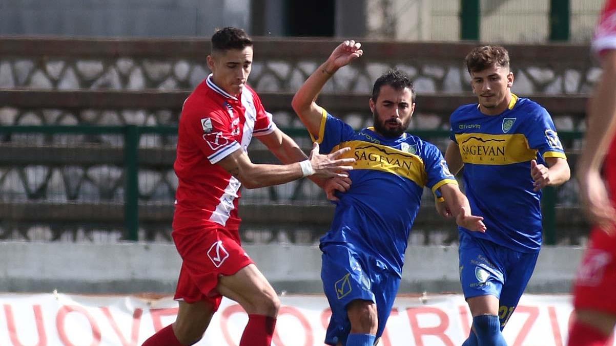 Pasciuti in azione contro la Pro Patria