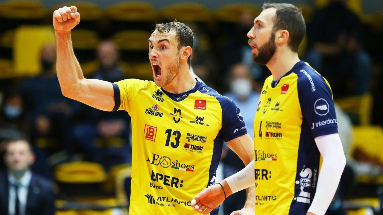 Modena Volley stecca la prima al PalaPanini