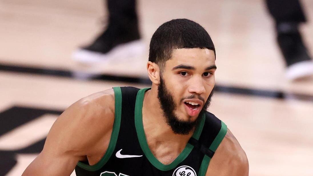 Celtics, c’è ancora vita 41 punti in un solo quarto e Miami stavolta va ko