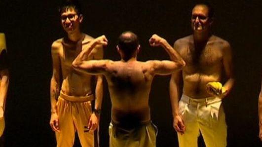 Rau, Serrano e Blanco stelle di “Contemporanea”